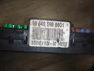 966405908001 Блок предохранителей Citroen C5 2 Арт e5536301, вид 2