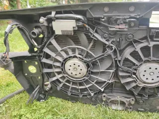  Передняя панель крепления облицовки (телевизор) Audi A6 C5 (S6,RS6) Арт e5710692, вид 9