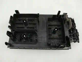 13318785 Блок предохранителей Opel Astra J Арт e5772544, вид 5
