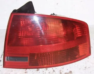  Фонарь задний правый Audi A4 B7 Арт e5904697, вид 1