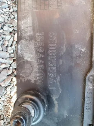 8W0853651 Решетка радиатора Audi A4 B9 Арт e5934484, вид 4