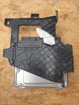 237106468R 237107894R 0281032927 Блок управления двигателем Renault Megane 4 Арт e6042705, вид 3