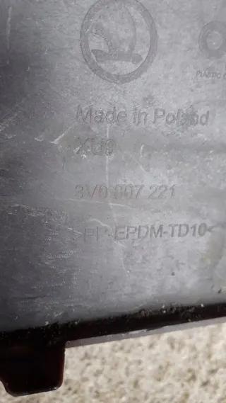 3V0807221 Бампер передний Skoda Superb 3 Арт e6049417, вид 9