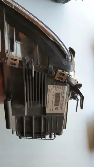 8H0941004AC Фара правая Audi A4 B6 Арт e6083854, вид 4
