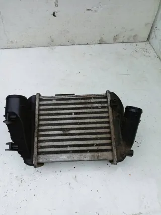 8E0145805P Интеркулер Audi A4 B6 Арт e6142729, вид 1