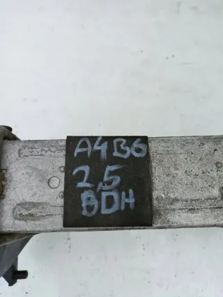 8E0145805P Интеркулер Audi A4 B6 Арт e6142729, вид 3