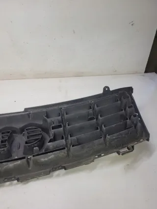 8H0853653 Решетка радиатора Audi A4 B6 Арт e6200356, вид 7