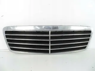 A2088800085 Решетка радиатора Mercedes CLK W208 Арт e6200607, вид 1