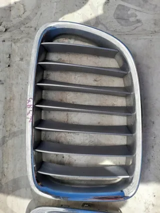 2993307 Решетка радиатора BMW X1 E84 Арт e6259754, вид 5