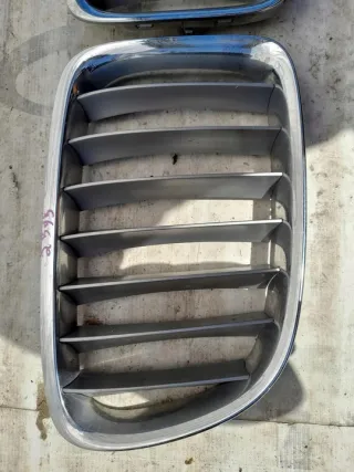 2993307 Решетка радиатора BMW X1 E84 Арт e6259754, вид 6