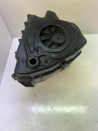 07C133836 Корпус воздушного фильтра Audi A8 D3 (S8) Арт e6295281, вид 1