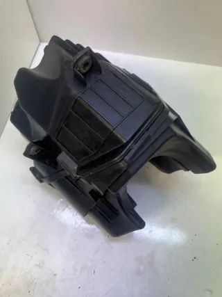 07C133836 Корпус воздушного фильтра Audi A8 D3 (S8) Арт e6295281, вид 2