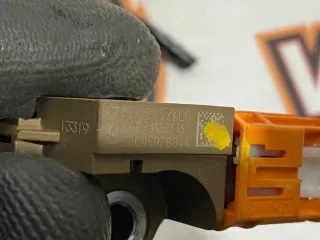 KD4557KC0A KD45-57-KC0A Датчик удара Mazda 3 BM Арт e6331184, вид 3