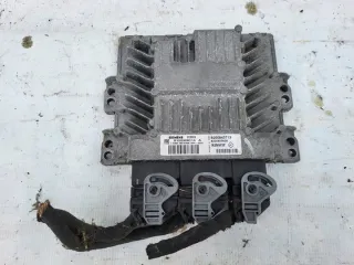8200843713 Блок управления двигателем Renault Clio 3 Арт e6334707, вид 1