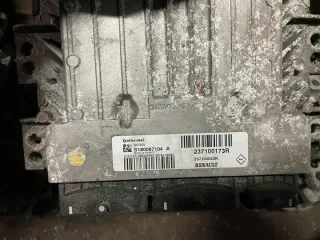 237100173R 237100033R S180067104A Блок управления двигателем Renault Megane 3 Арт e6373554, вид 1