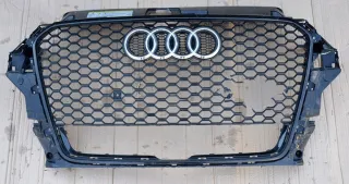 8V4853653 Решетка радиатора Audi RS3 8V Арт e6420216