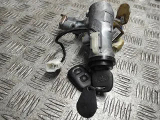 8273044040 Блок управления двигателем Toyota Picnic 1 Арт e6445949, вид 7