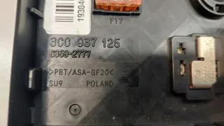 3C0937125 Блок предохранителей Volkswagen Passat B6 Арт e6604498, вид 2