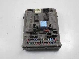 T04-00 9647448280 Блок предохранителей Citroen C5 1 Арт e6631279, вид 6