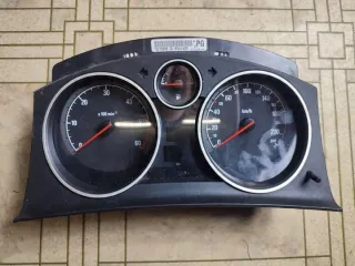 13216685 Щиток приборов (приборная панель) Opel Zafira B Арт e6663593, вид 1