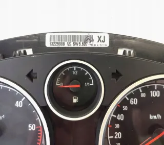 13225988 Щиток приборов (приборная панель) Opel Zafira B Арт e6784495, вид 2