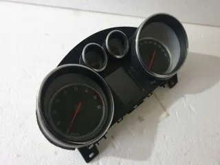 13374903 Щиток приборов (приборная панель) Opel Astra J Арт e6813779, вид 2