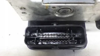476605919R Блок ABS Renault Trafic 3 Арт e6822944, вид 5