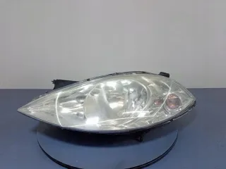 A1698200161 Фара левая Mercedes A W169 Арт e6829558, вид 1