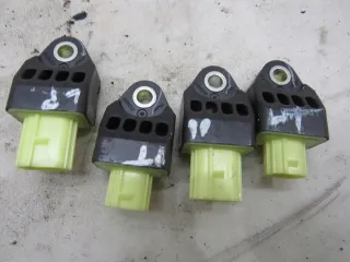 89831-28020 Датчик удара Toyota Rav 4 3 Арт e6863771, вид 1