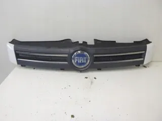 735353899 Решетка радиатора Fiat Panda 2 Арт e6950235, вид 1