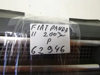 735353899 Решетка радиатора Fiat Panda 2 Арт e6950235, вид 7