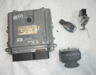 A6421500477 0281013764 A1645450908 Блок управления двигателем Mercedes R W251 Арт e7006154, вид 1