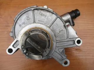 N63B44C 687390 8634120 8605017 8605013 8601080 8601072 8576219 Насос вакуумный BMW 5 G30/G31 Арт e7024667, вид 2