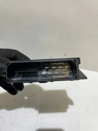 285F23724R Блок предохранителей Renault Arkana Арт e7112856, вид 3