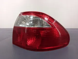 220-61922 Фонарь задний правый Mazda 626 GF Арт e7183098, вид 2