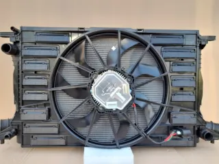 8W0121251AB Радиатор (основной) Audi A5 (S5,RS5) 2 Арт e7195222, вид 1