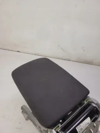 8W0864283A Подлокотник Audi A4 B9 Арт e7214555, вид 6