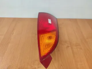 1M51-13404-A Фонарь задний правый Ford Focus 1 Арт e7273785, вид 1