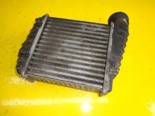3B0145805J Интеркулер Volkswagen Passat B5 Арт e7332748, вид 2