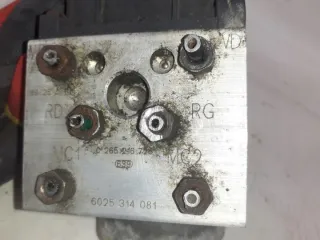 0273004408 0265216726 6025314081 Блок ABS Renault Espace 3 Арт e7343017, вид 3