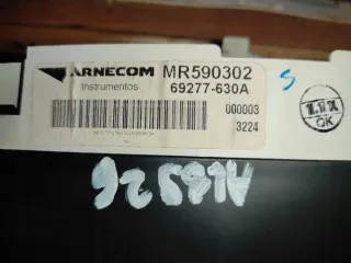 MR590302 Щиток приборов (приборная панель) Mitsubishi Galant 9 Арт e7373300, вид 3