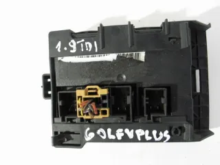 1K1971262J Блок предохранителей Volkswagen Golf 5 Арт e7415964, вид 3