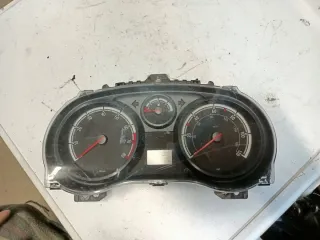 P0013312028 Щиток приборов (приборная панель) Opel Corsa D Арт e7419752, вид 1