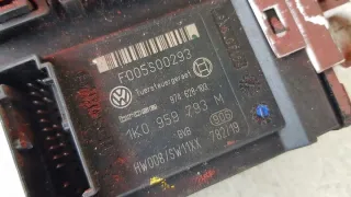 1K0959793M Моторчик стеклоподъемника Volkswagen Passat B6 Арт e7460830, вид 2