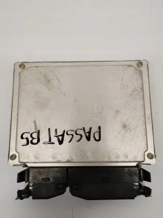 8D0907558F 0261204614 Блок управления двигателем Volkswagen Passat B5 Арт e7464548, вид 1
