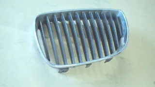 7128613 Решетка радиатора BMW 1 E81/E82/E87/E88 Арт e7492461, вид 3