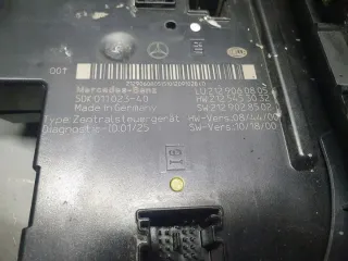 2129060805 A2129060805, Блок предохранителей Mercedes E C207 Арт e7497749, вид 3