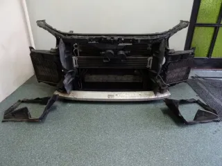  Передняя панель крепления облицовки (телевизор) Audi Q7 4L Арт e7499896, вид 1