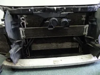  Передняя панель крепления облицовки (телевизор) Audi Q7 4L Арт e7499896, вид 4