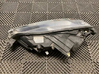 3V1941016B Фара правая Skoda Superb 3 Арт e7536454, вид 4